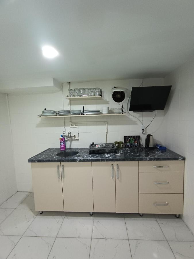 Deeps 2 Hostel