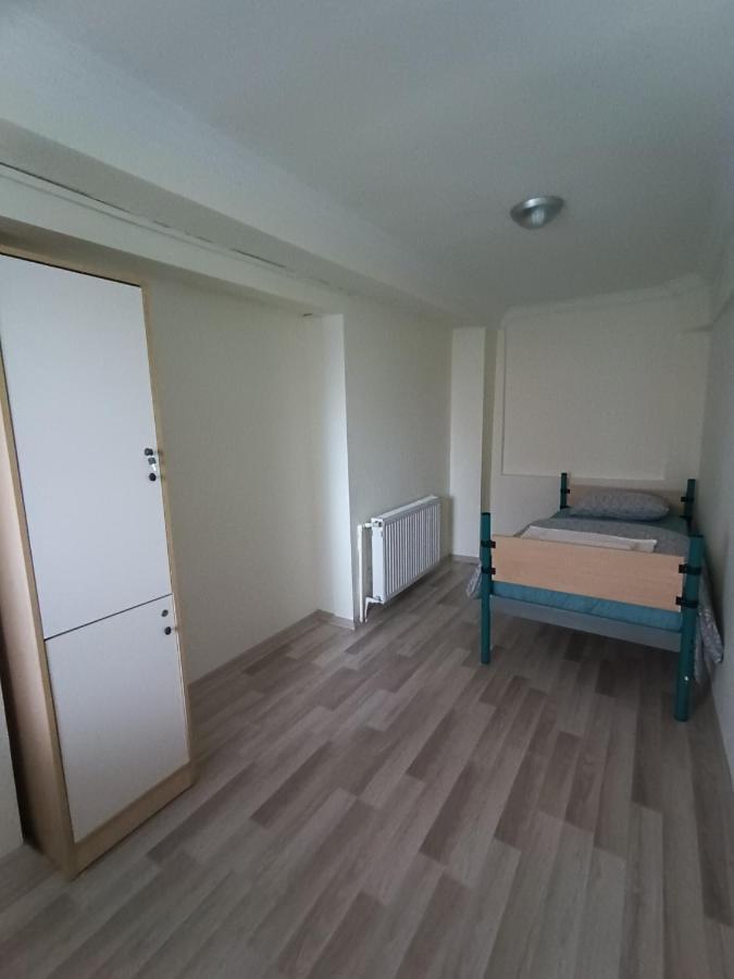 Deeps 2 Hostel *